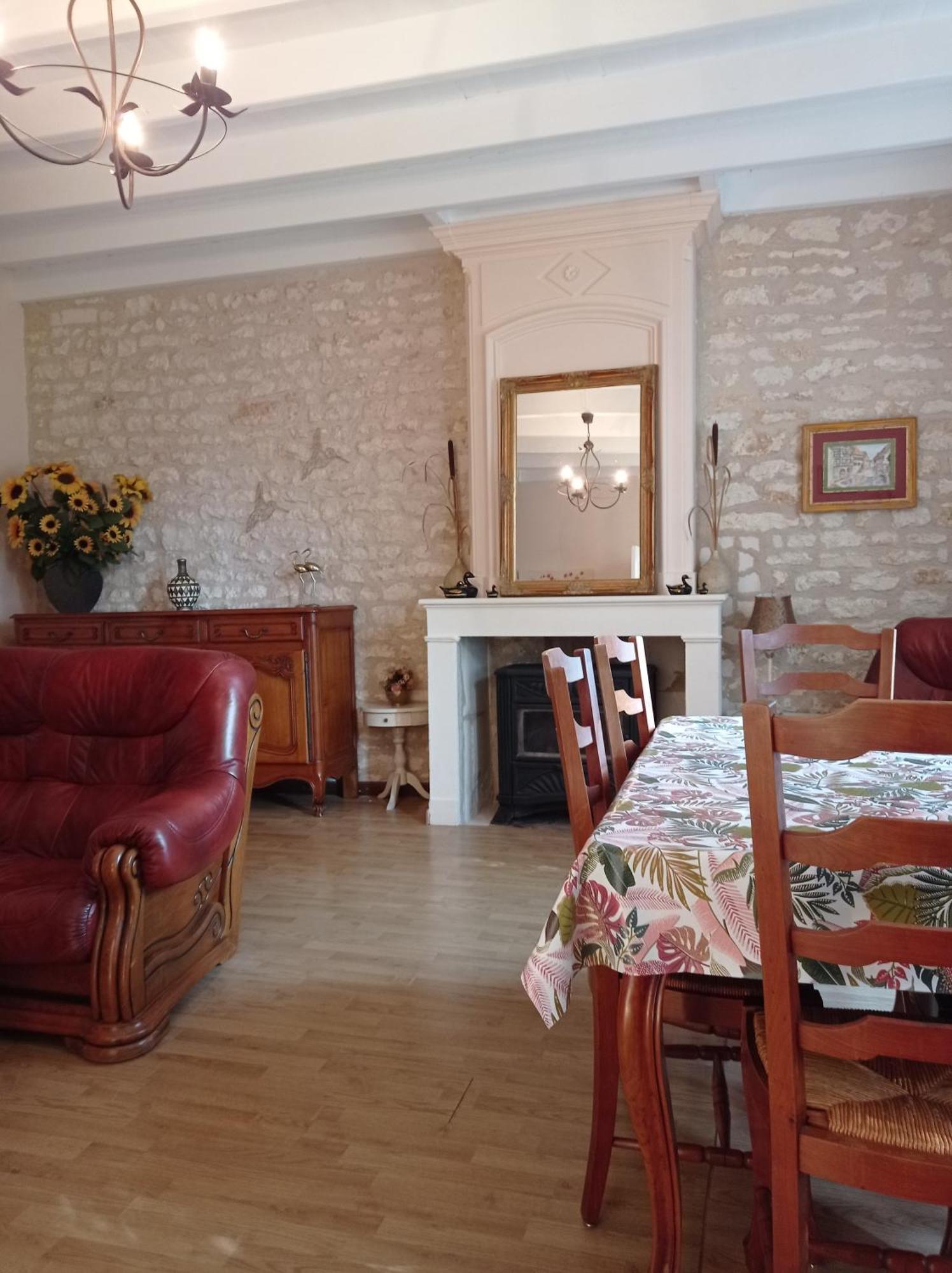Gites Chez Belliveau Meursac Exteriör bild